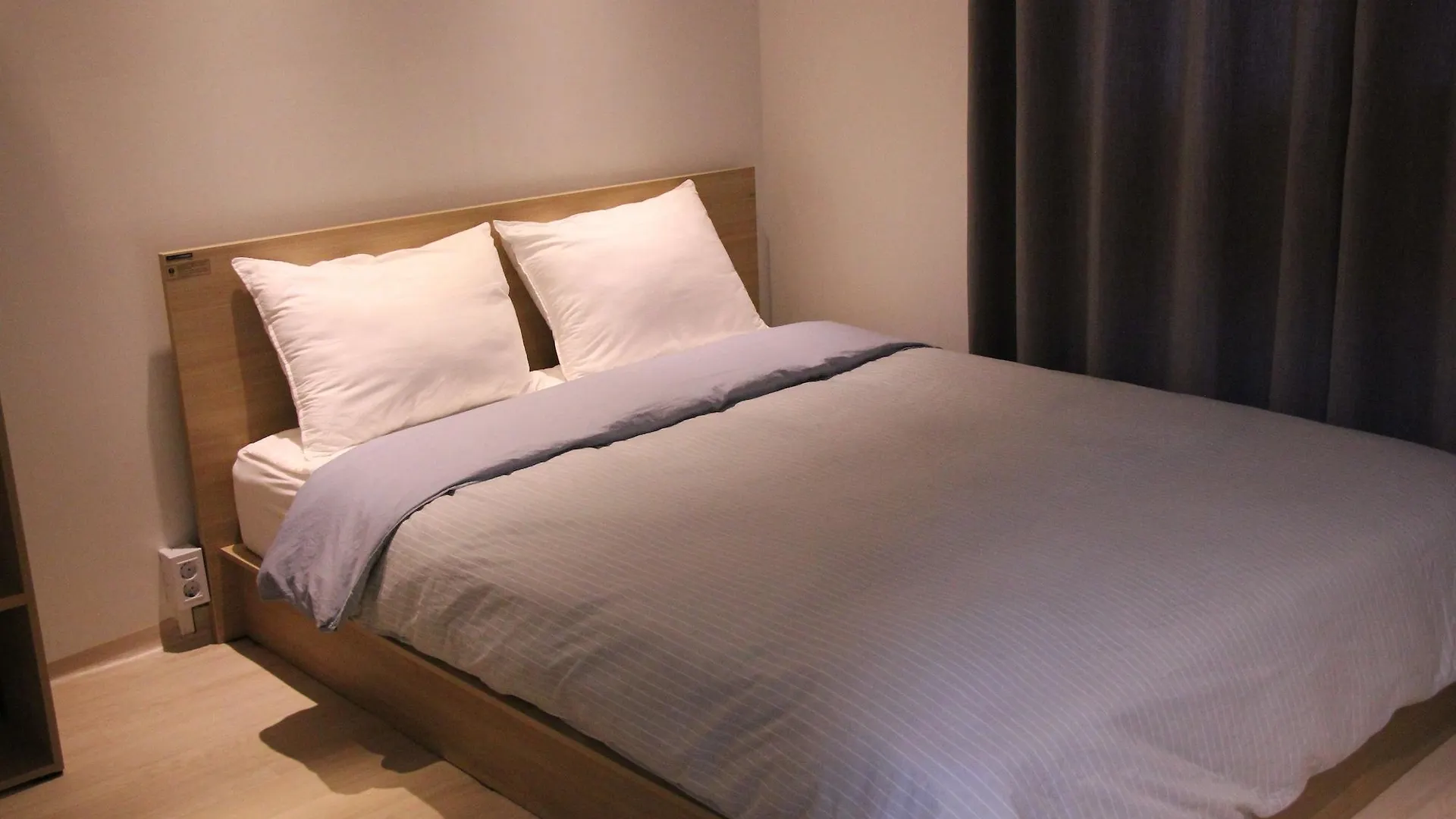 Wood House Hotel Μπουσάν